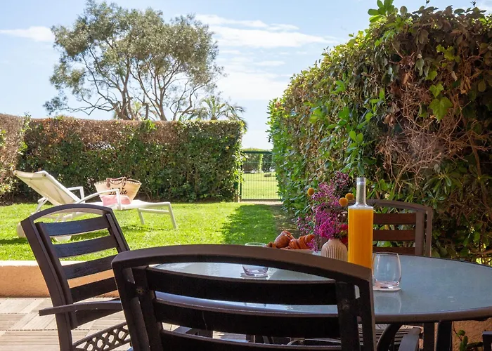 Les Flamants Roses 3* Canet-en-Roussillon