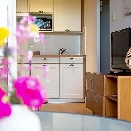 Les Flamants Roses Hotel apartamentowy