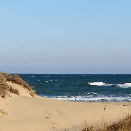 Les Flamants Roses Lägenhetshotell 4*