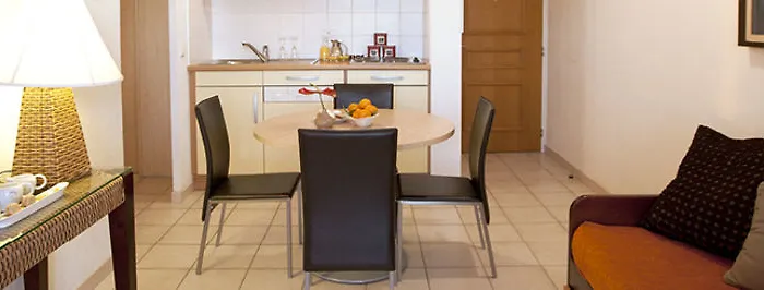 Les Flamants Roses Ξενοδοχείο με διαμερίσματα Canet-en-Roussillon